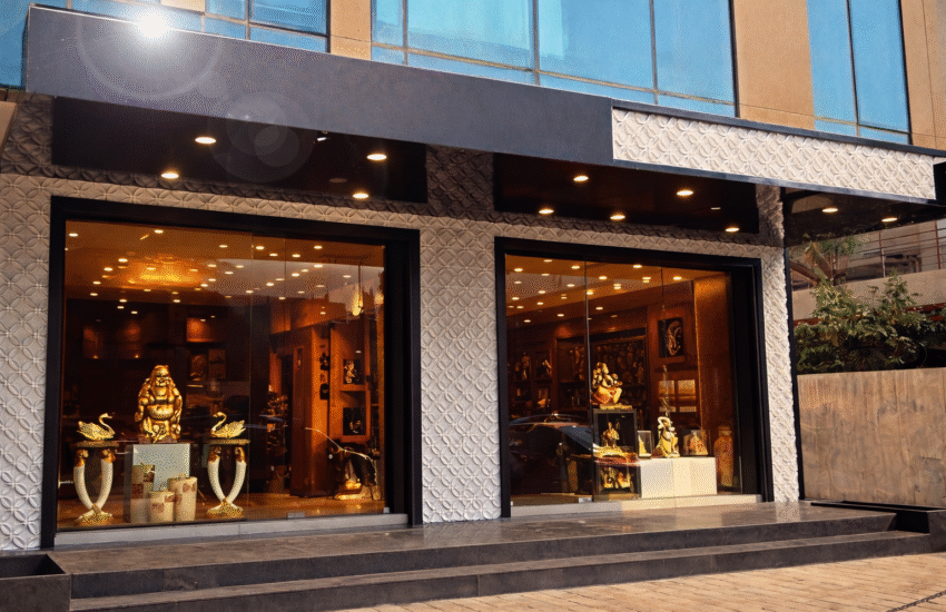 Pre Leased , Bank , Retail unit, High rentals , Premium property